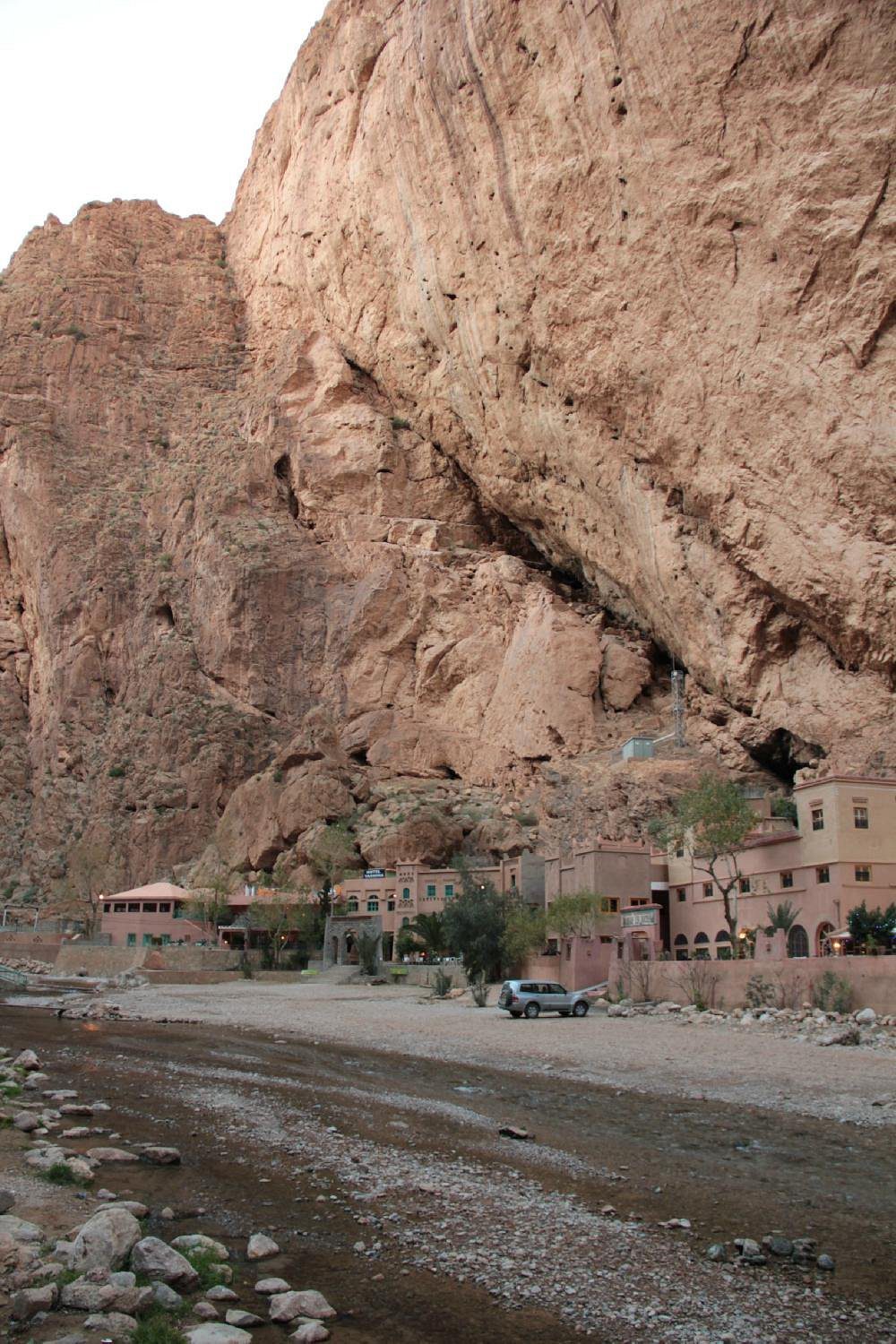 Paredes de escalada en Todra